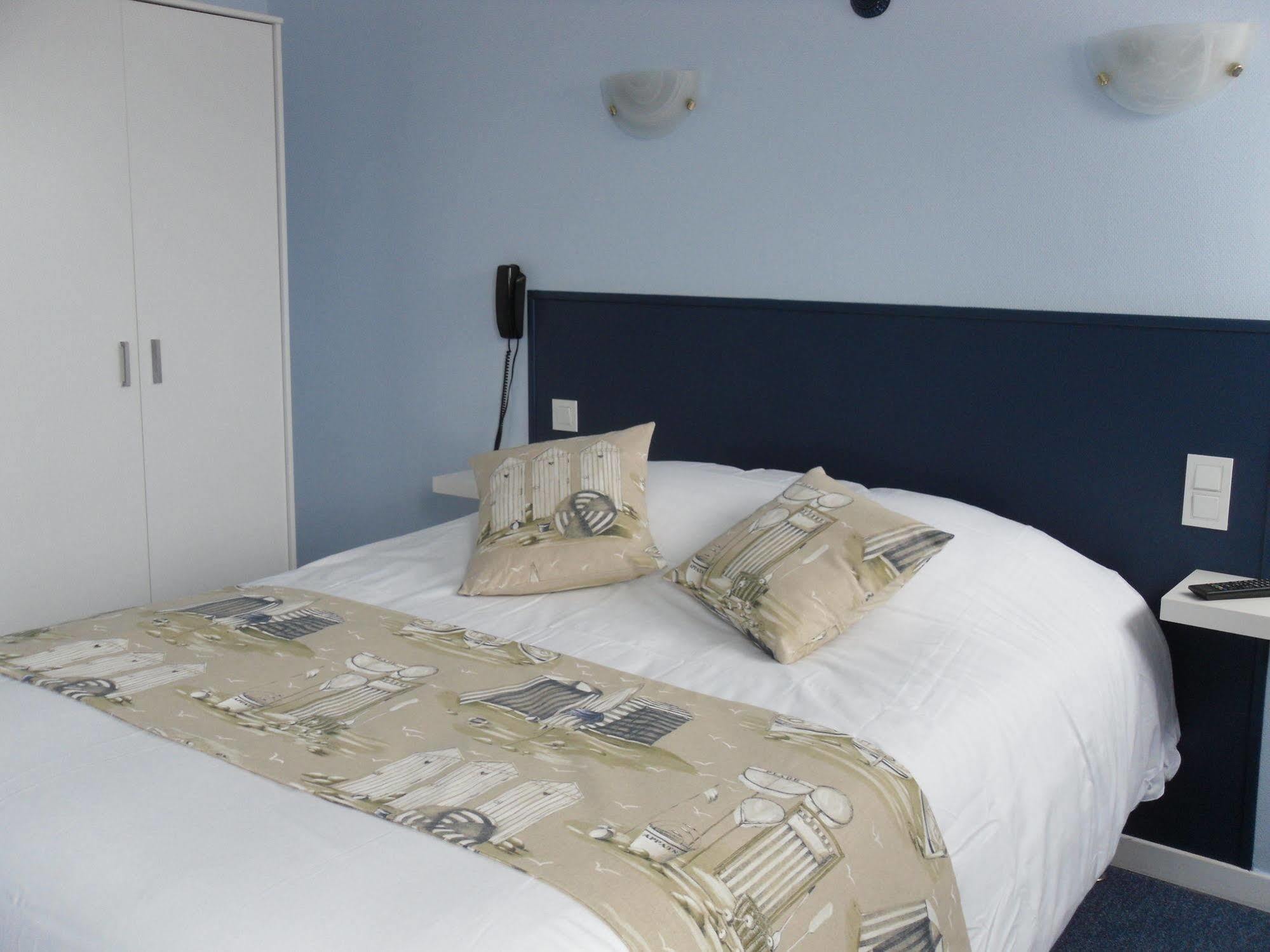 The Originals Access, Hotel Corinna, Royan Ngoại thất bức ảnh