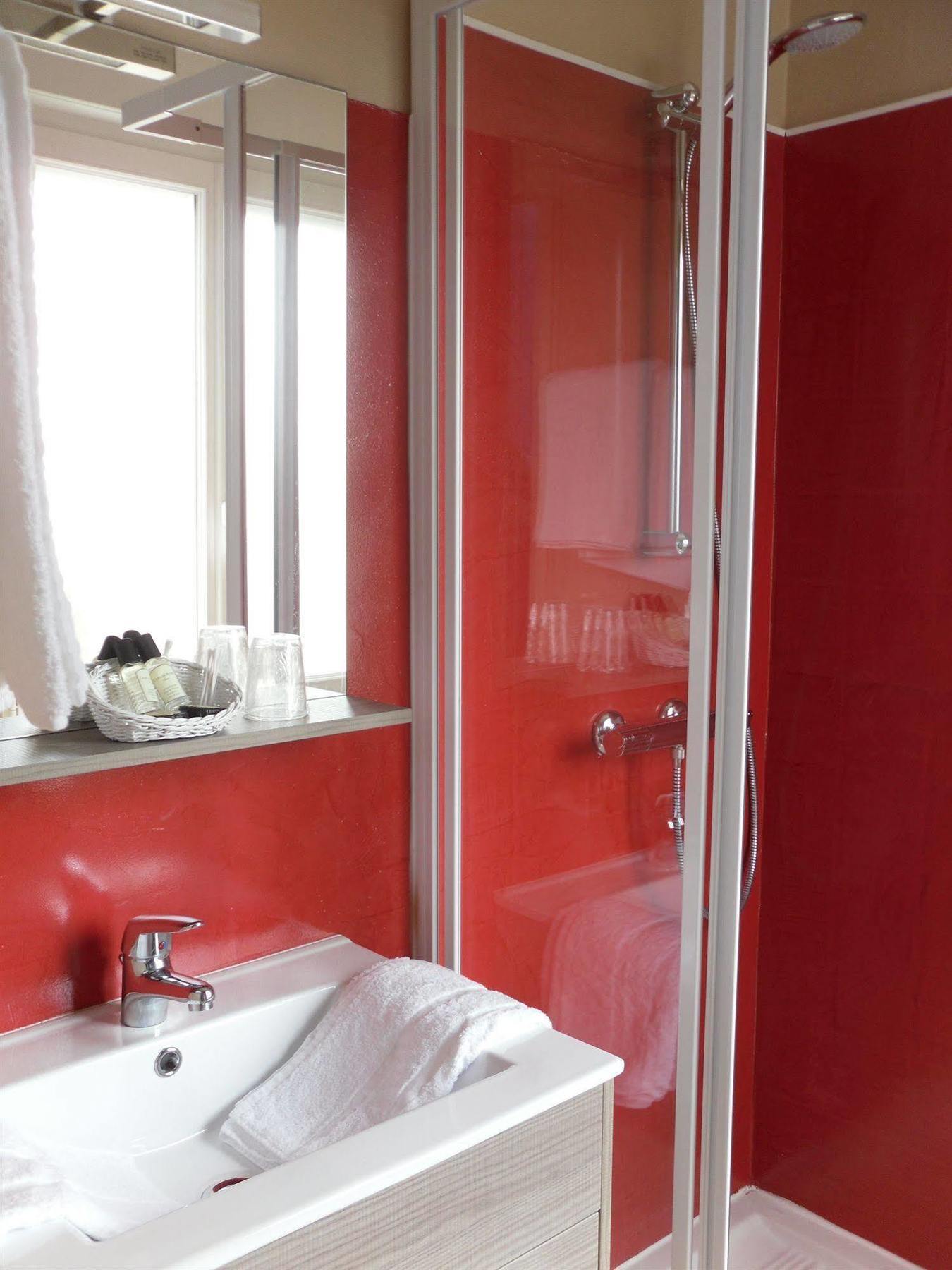 The Originals Access, Hotel Corinna, Royan Ngoại thất bức ảnh
